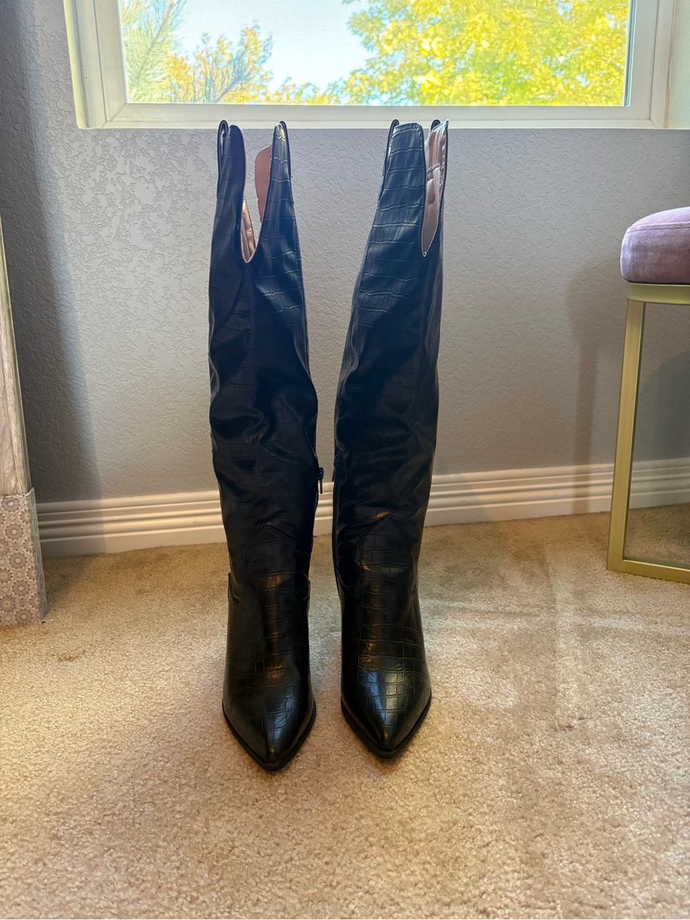 Black Croc-Embossed Pointed-Toe Women's Knee-High Boots